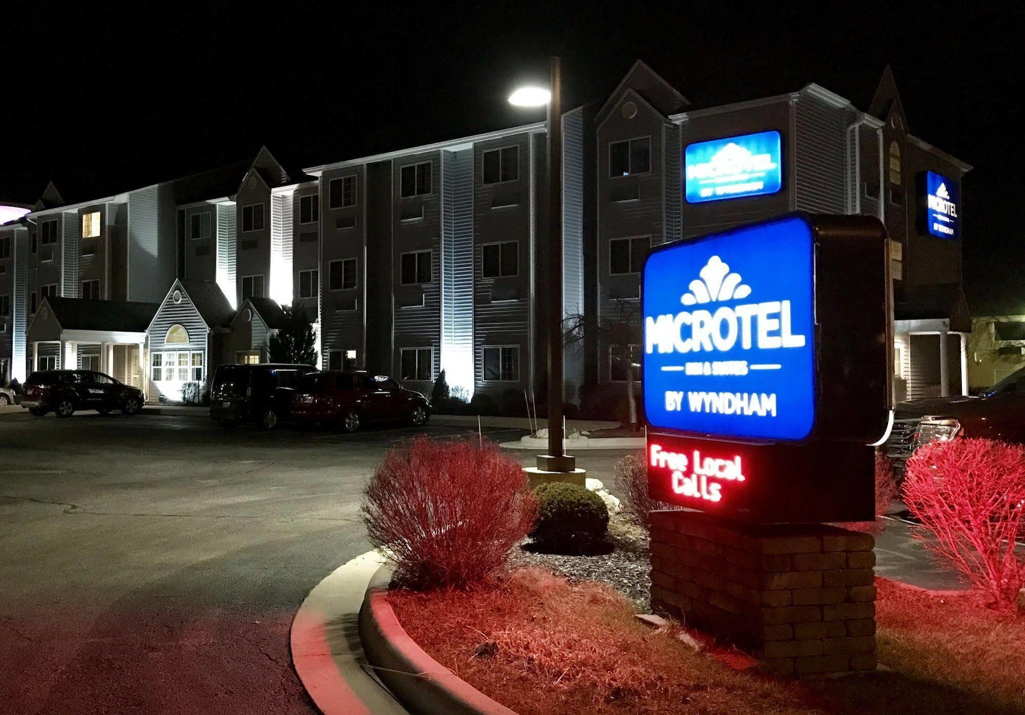 Microtel Inn And Suites Elkhart Exterior foto